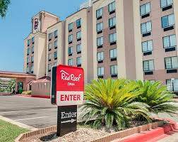 Reserve Parking At Msy Red Roof Inn Suites Airport Parking